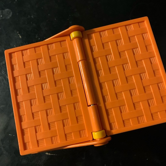 Fisher-Price Orange Picnic Toy Basket - Picture 6 of 8